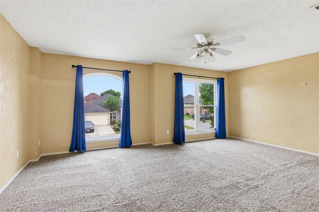 829 Elbe Drive Property Photo 15
