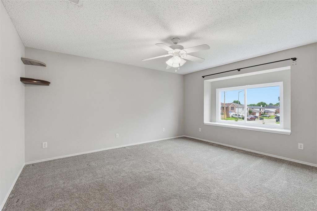 829 Elbe Drive Property Photo 25