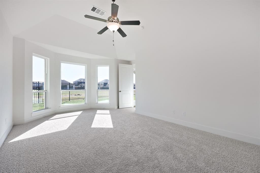 1805 Running Iron Trail Property Photo 14
