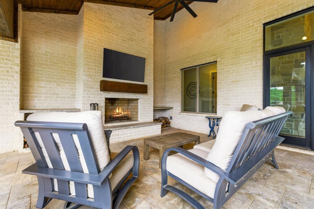 7851 Meadow Hill Drive Property Photo 33
