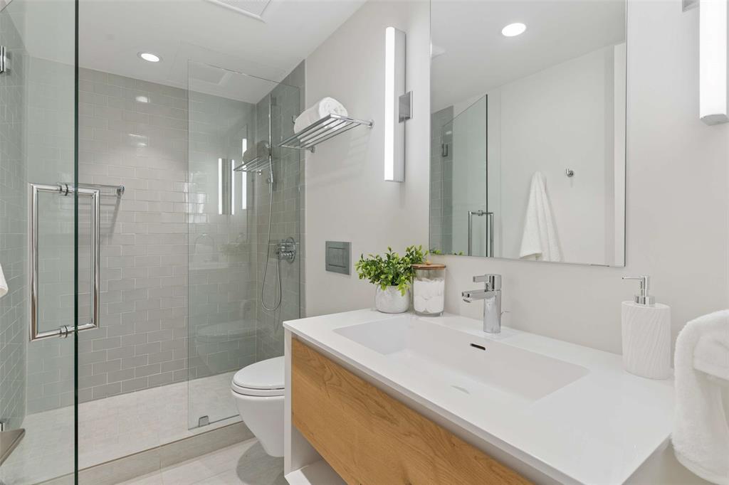 3831 Turtle Creek Boulevard 7e Property Photo 25