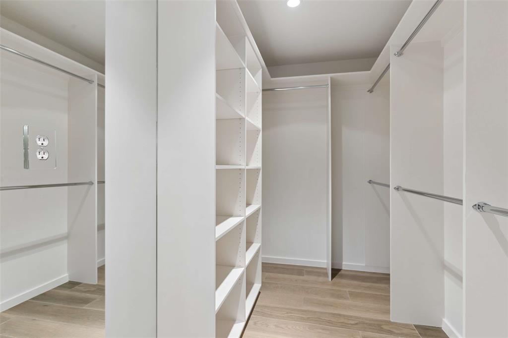 3831 Turtle Creek Boulevard 7e Property Photo 27