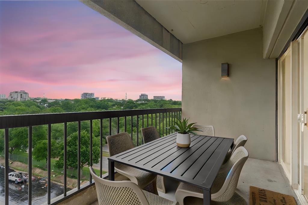 3831 Turtle Creek Boulevard 7e Property Photo 31