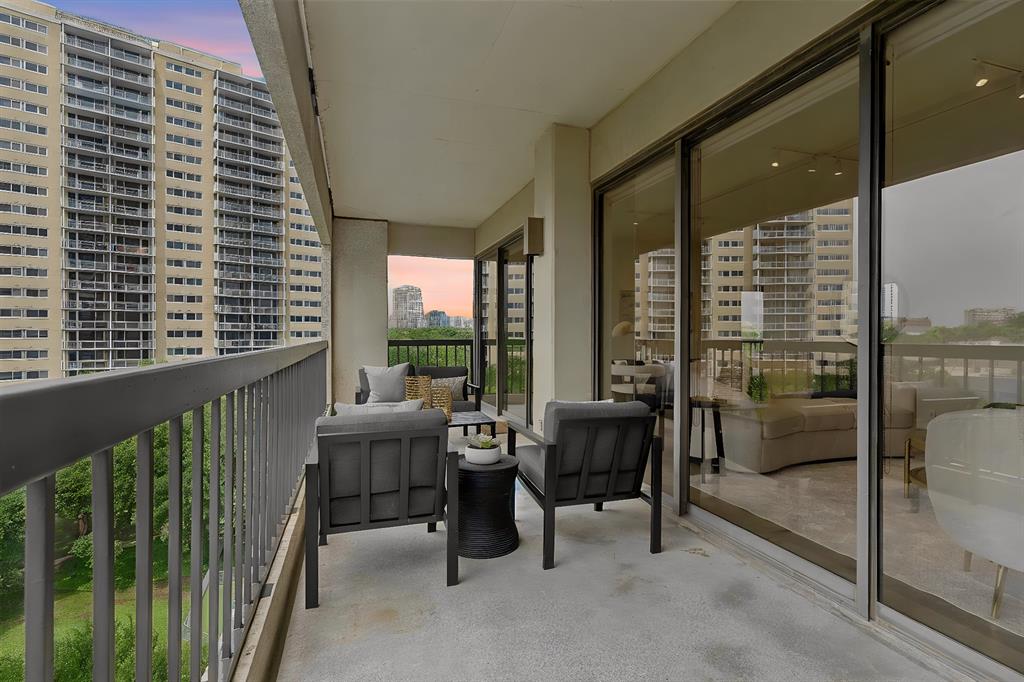 3831 Turtle Creek Boulevard 7e Property Photo 32