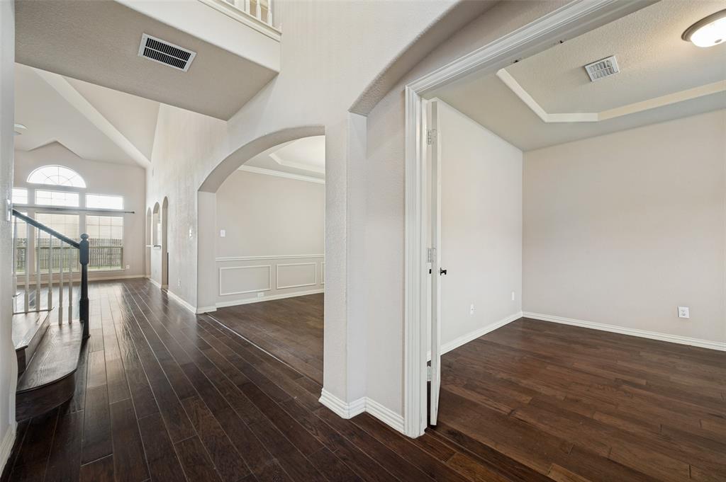 12112 Abernathy Circle Property Photo 5