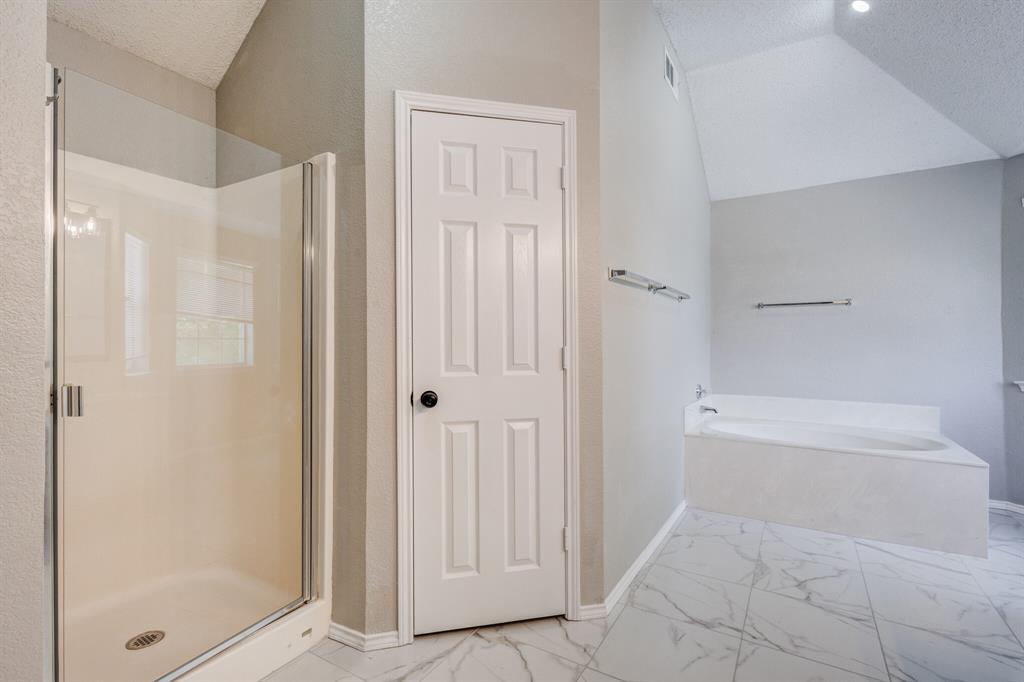 9049 Elbe Trail Property Photo 17