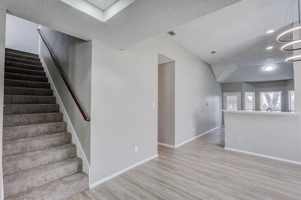 9049 Elbe Trail Property Photo 21
