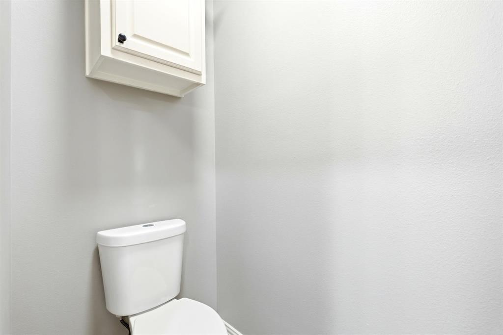 437 County Road 1660 Property Photo 29