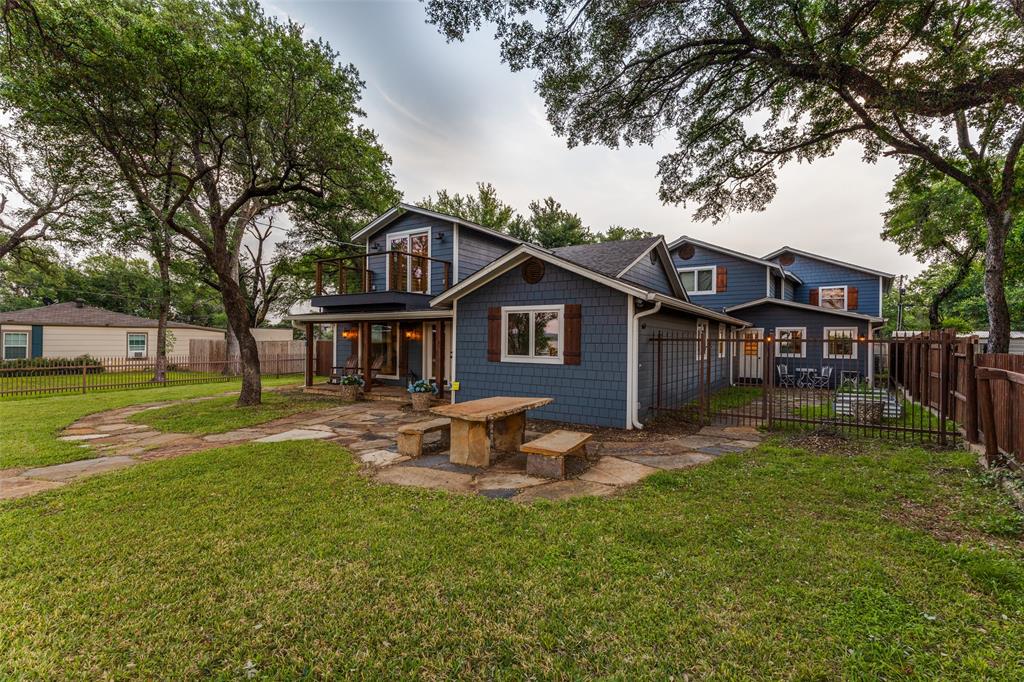8252 Killdeer Circle Property Photo 3