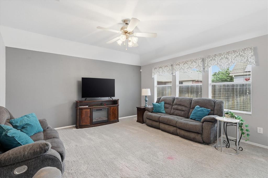 3909 Cliffside Drive Property Photo 14