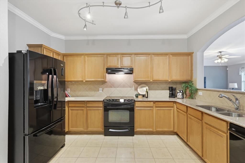 3909 Cliffside Drive Property Photo 18