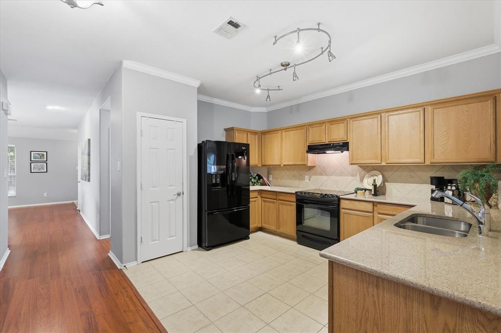 3909 Cliffside Drive Property Photo 19