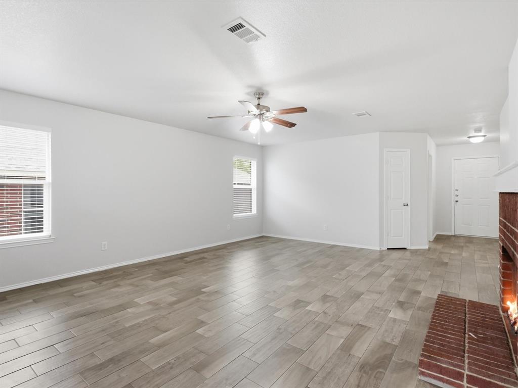 904 Grant Street Property Photo 10
