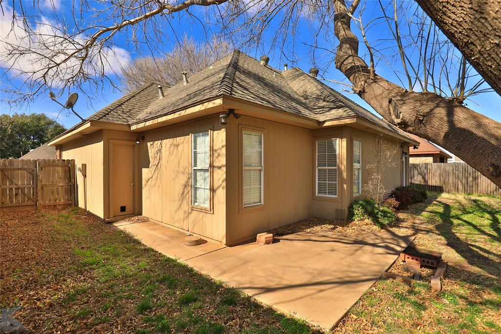 7325 Clariece Drive Property Photo 22