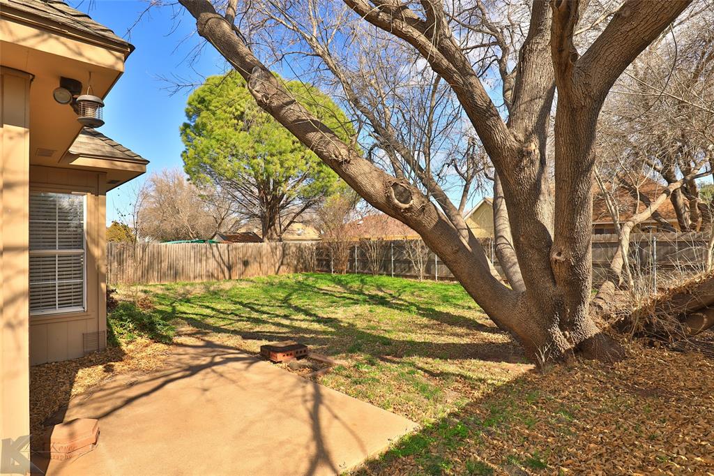 7325 Clariece Drive Property Photo 23