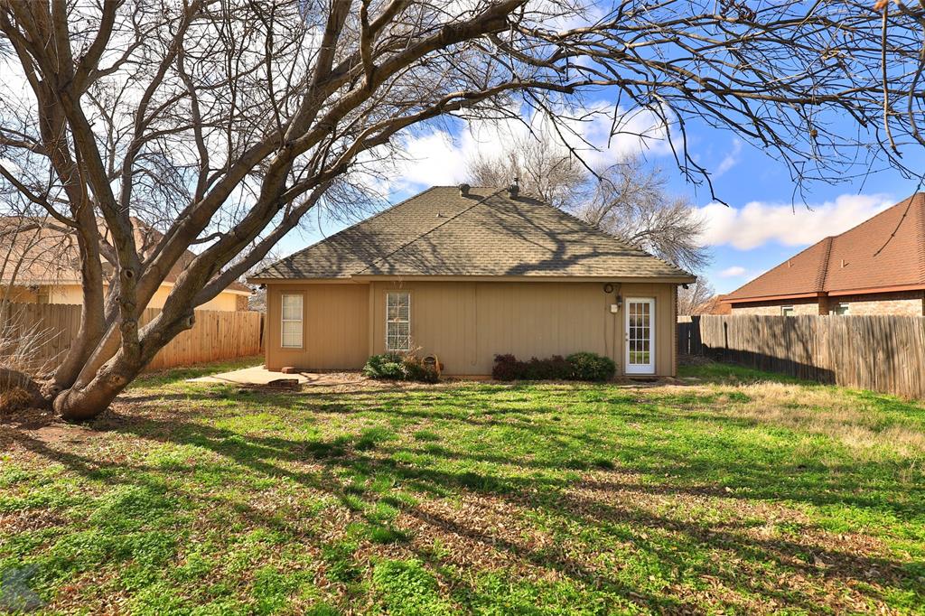 7325 Clariece Drive Property Photo 25