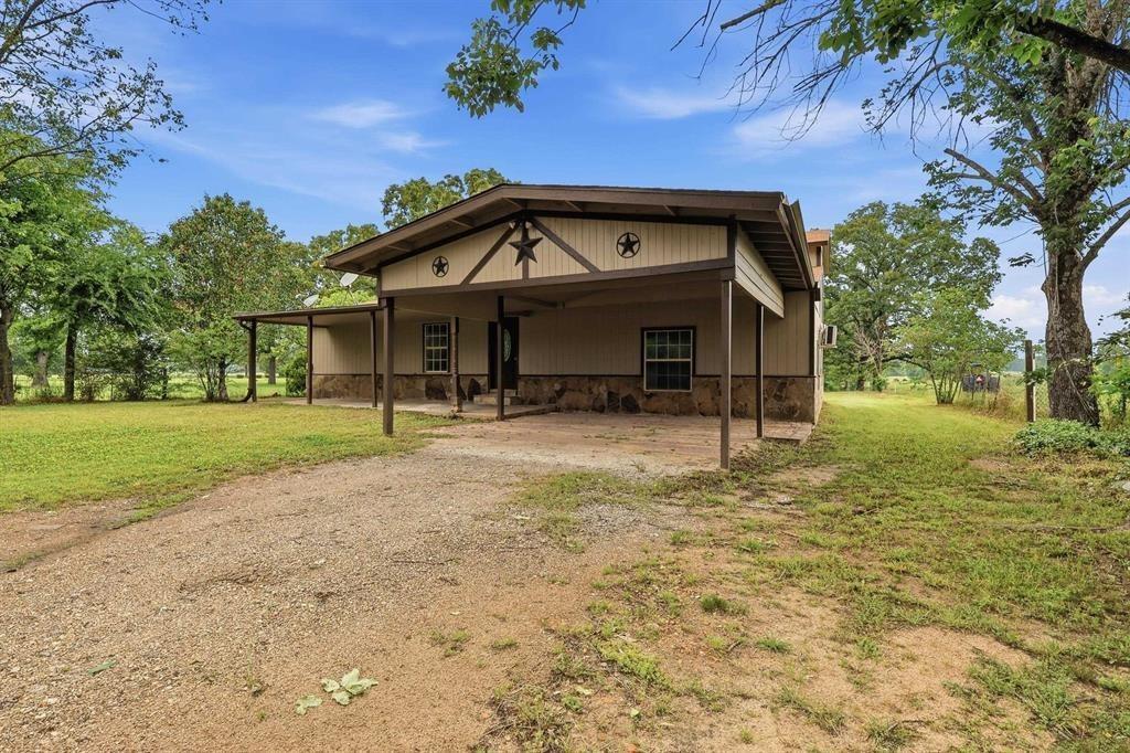 1191 County Road 3240 Property Photo 1