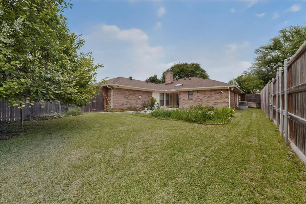 1604 Meadowgate Drive Property Photo 30