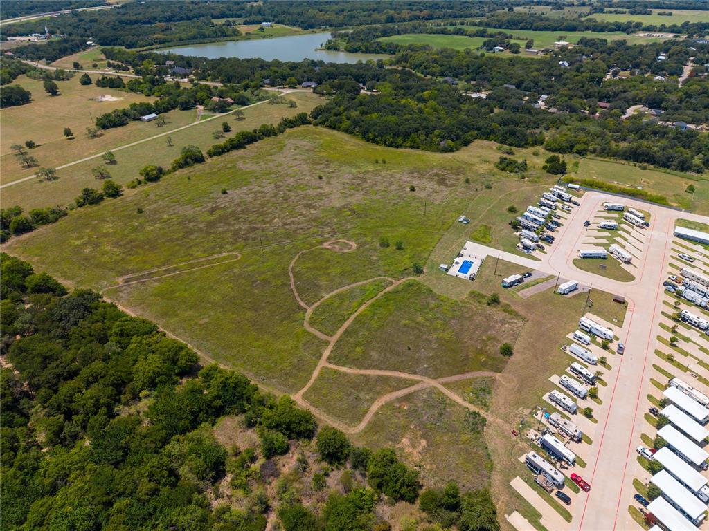 5300 S Interstate 35 Property Photo 1