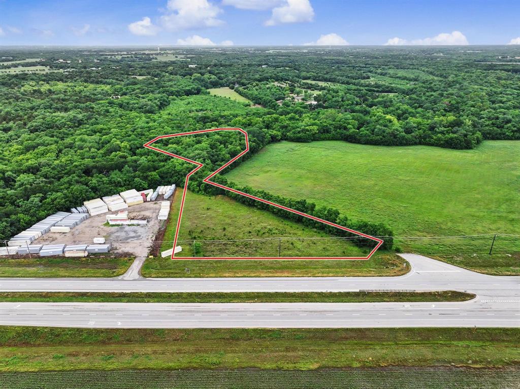 14533 State Highway 121 Property Photo 2