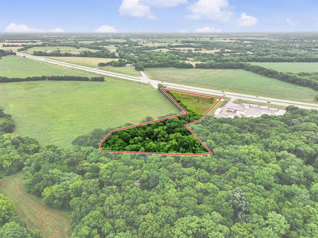 14533 State Highway 121 Property Photo 9