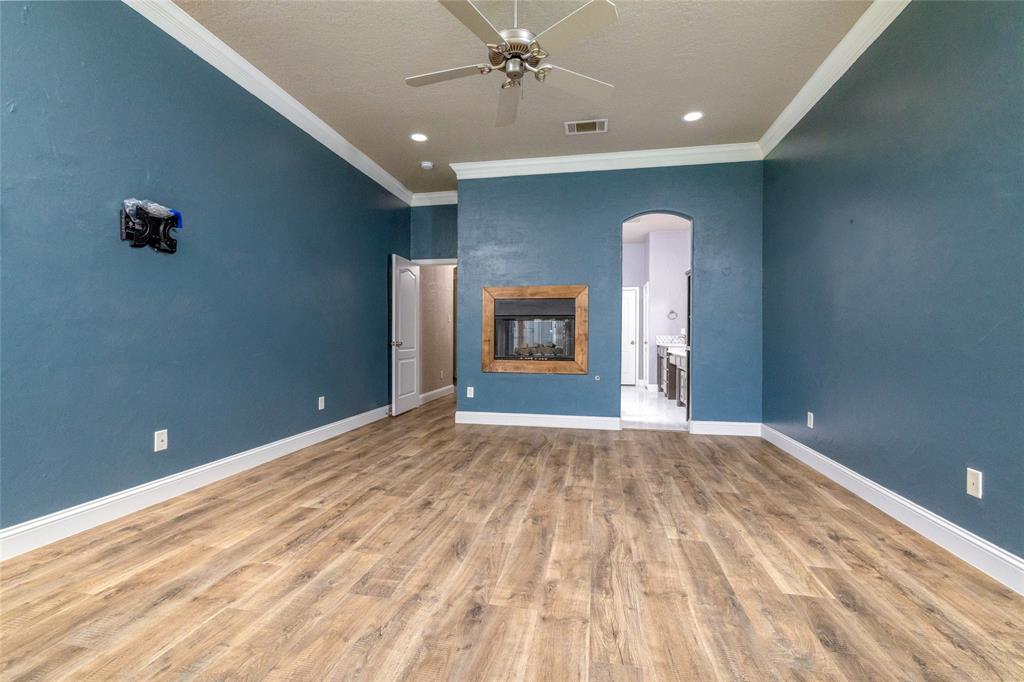 8105 Thornwood Drive Property Photo 21