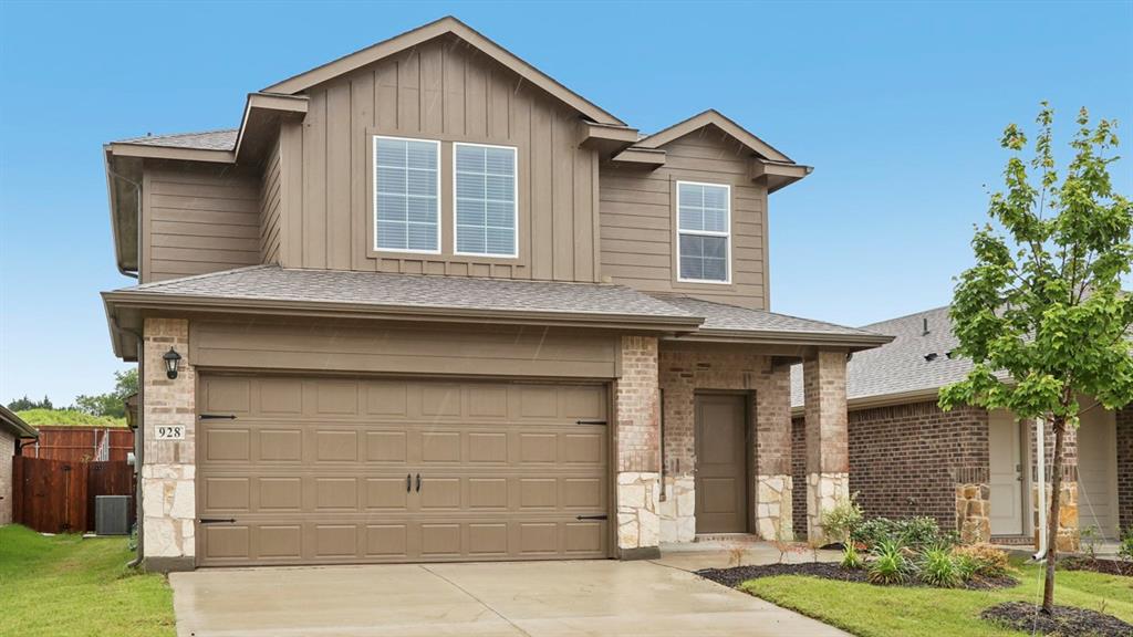 928 Jefferson Way Property Photo 1