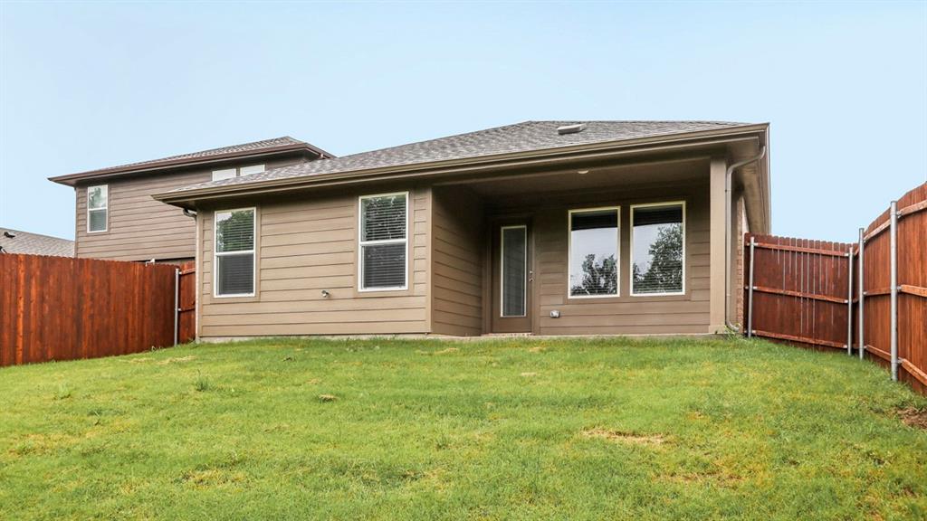 913 Jefferson Way Property Photo 9