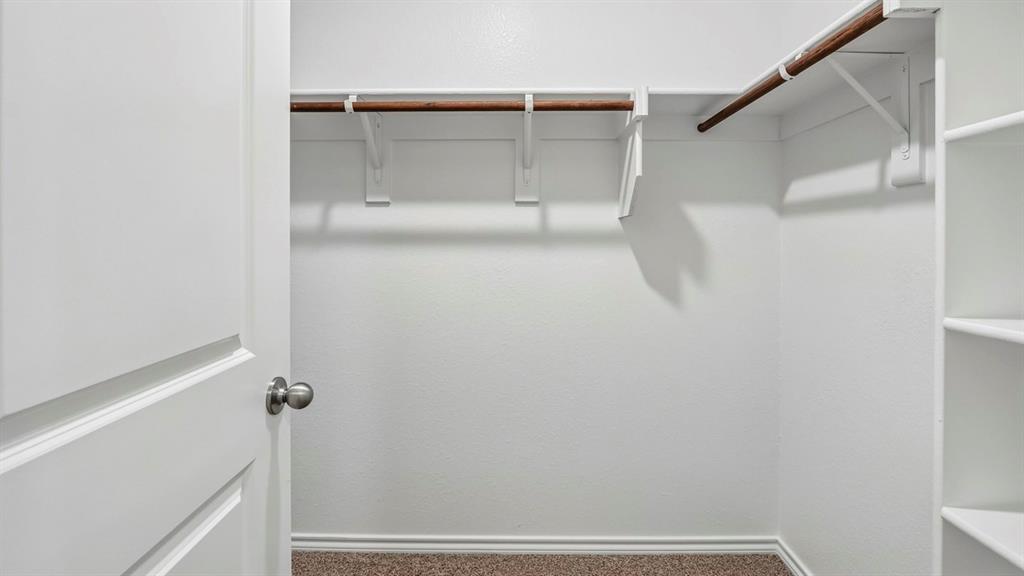913 Jefferson Way Property Photo 22