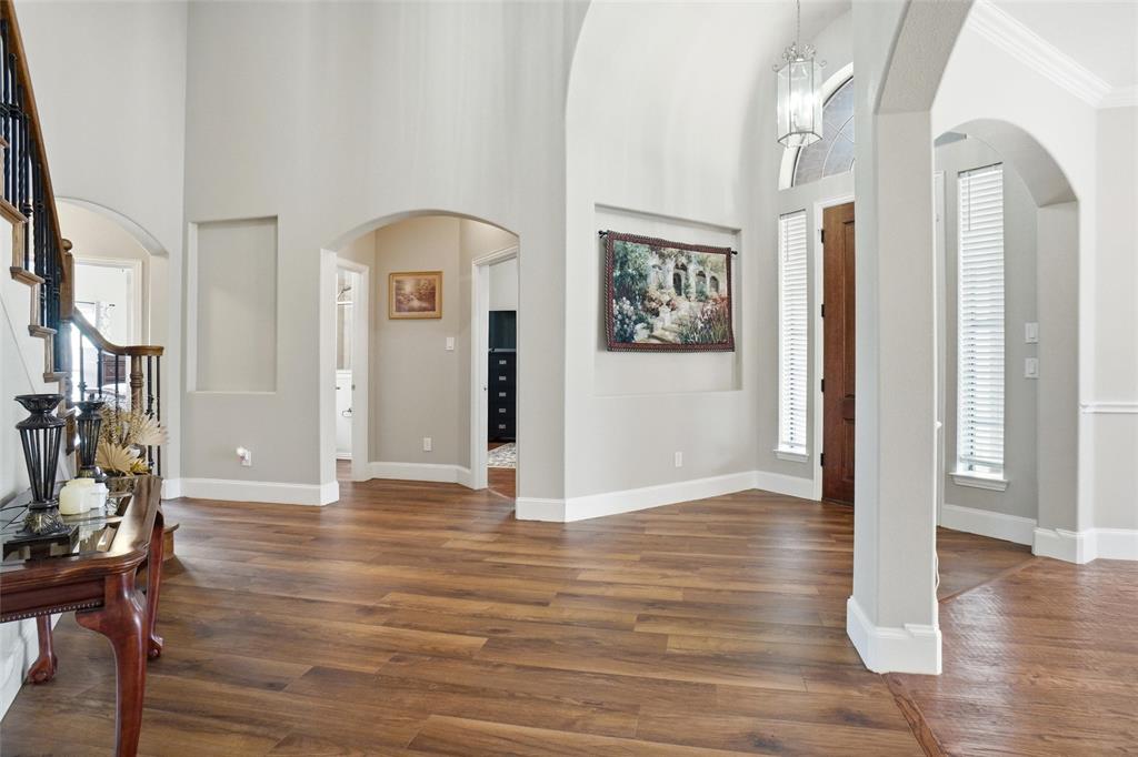 316 Vickery Way Property Photo 5