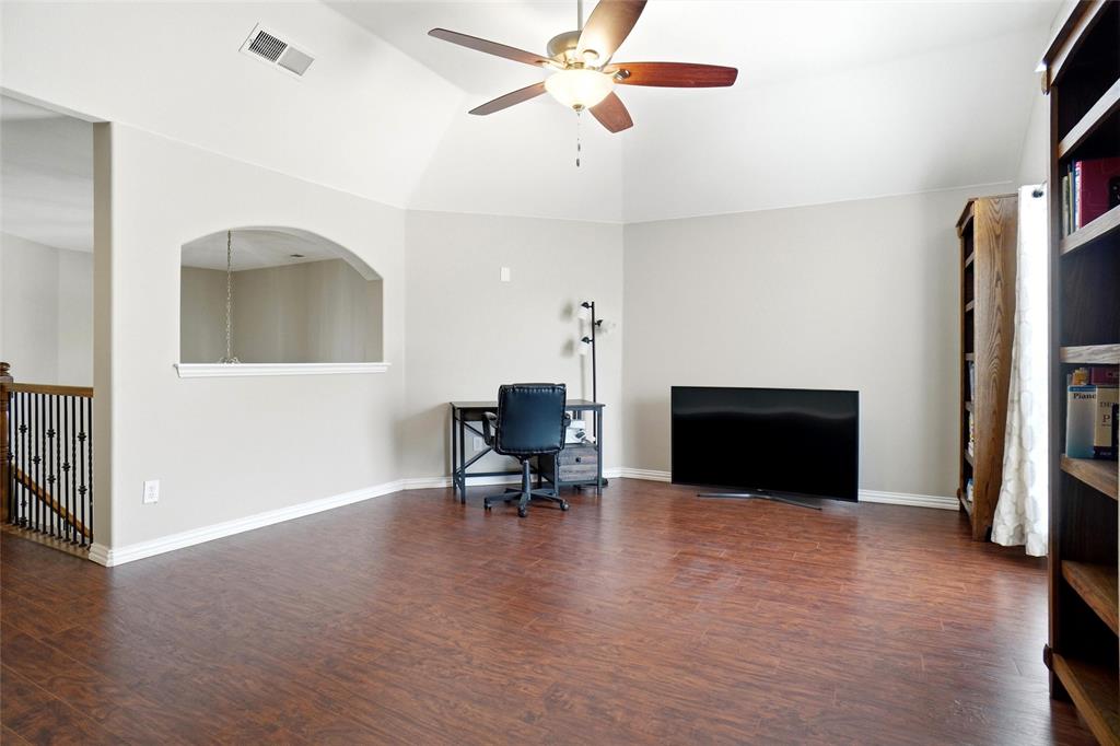 316 Vickery Way Property Photo 27