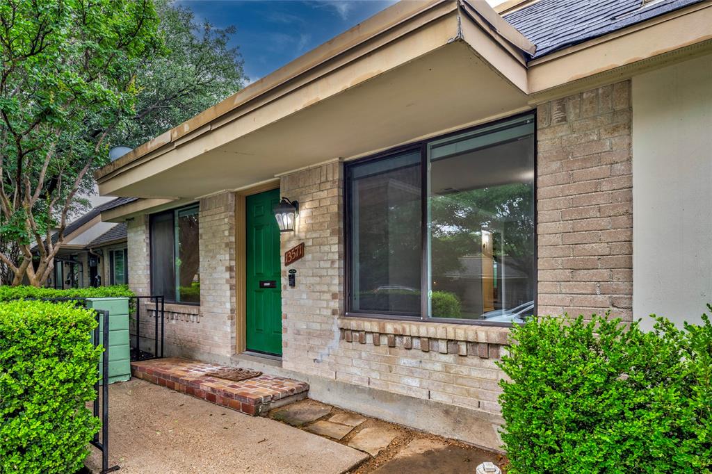 13571 Waterfall Way Property Photo 2