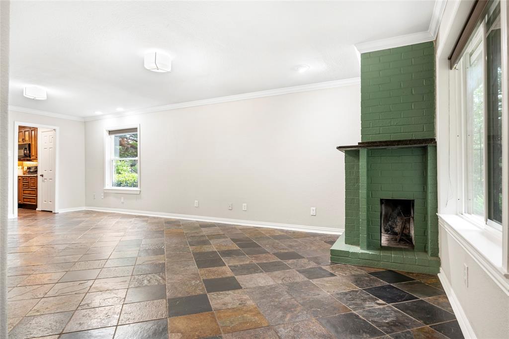 13571 Waterfall Way Property Photo 3