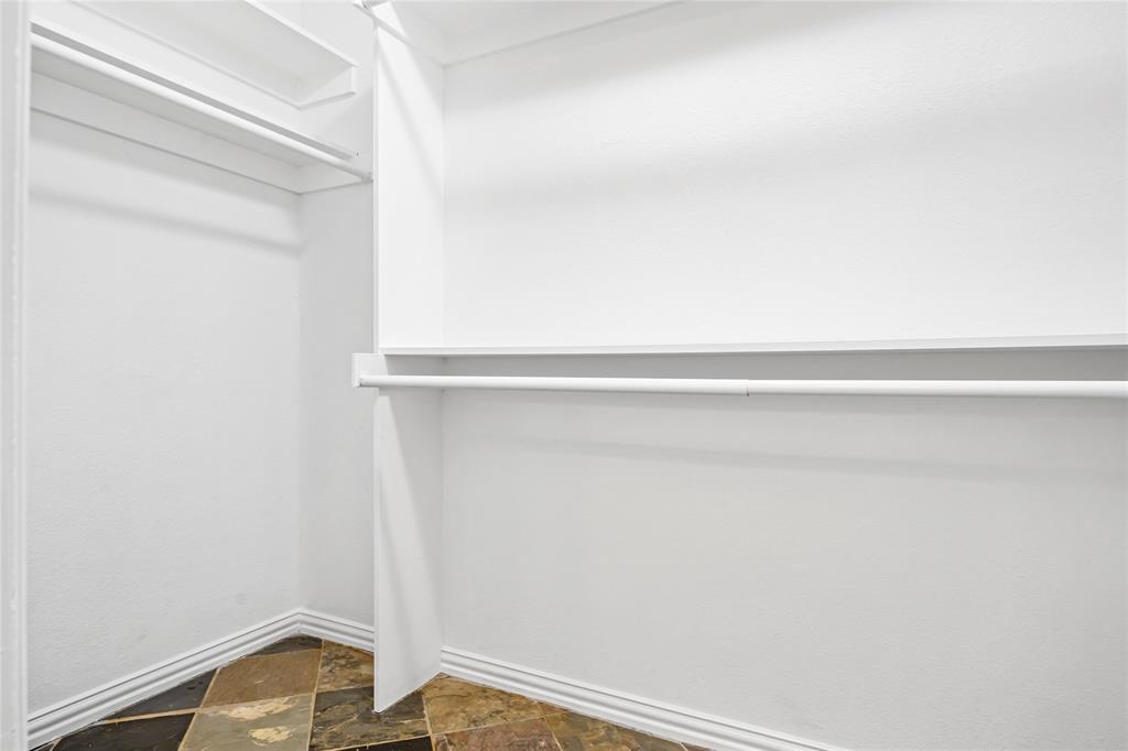 13571 Waterfall Way Property Photo 20