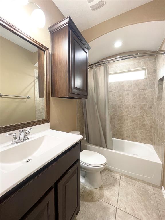 9020 Bronze Meadow Drive Property Photo 16