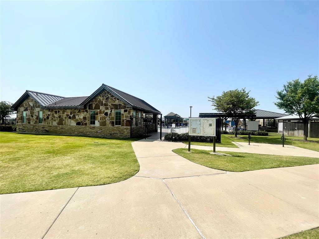 9020 Bronze Meadow Drive Property Photo 26