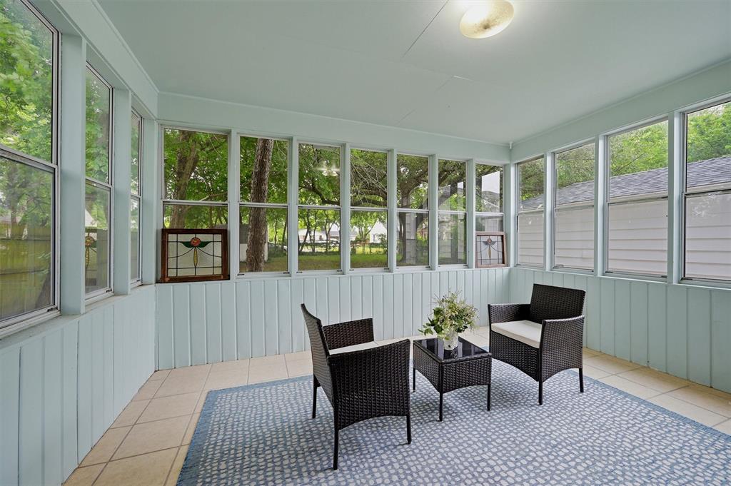 1032 N Lockhart Street Property Photo 27