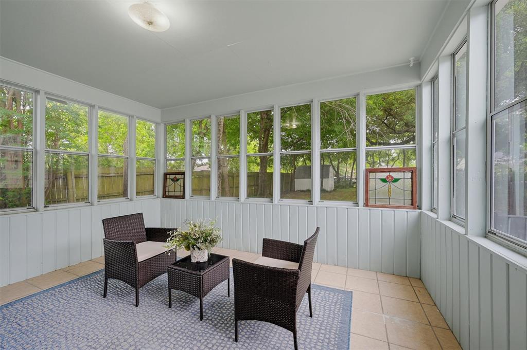 1032 N Lockhart Street Property Photo 28
