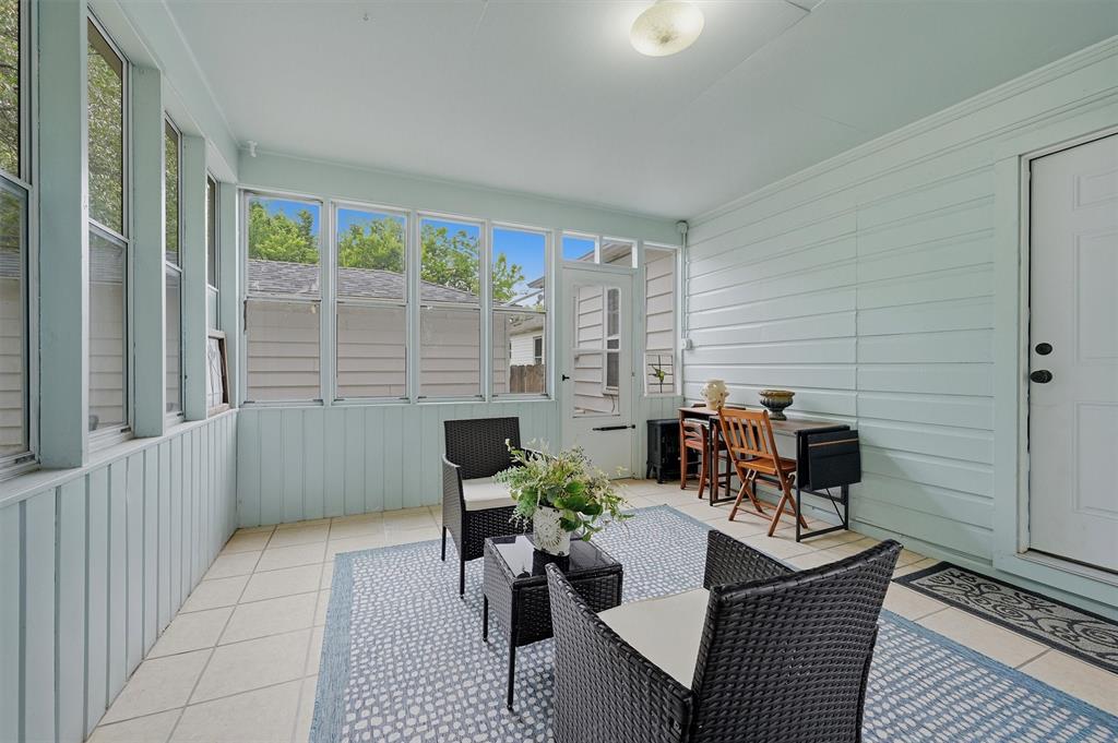 1032 N Lockhart Street Property Photo 29