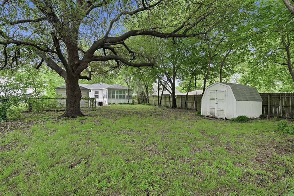 1032 N Lockhart Street Property Photo 33