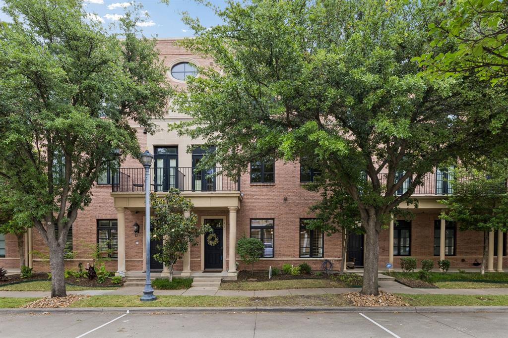 8340 Library Street Property Photo 1