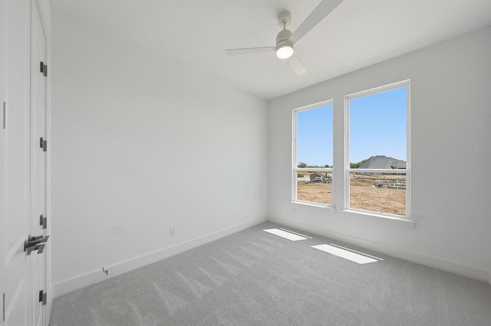 1825 Acoma Way Property Photo 8