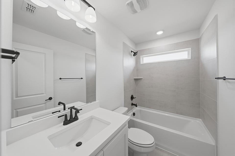 1825 Acoma Way Property Photo 33
