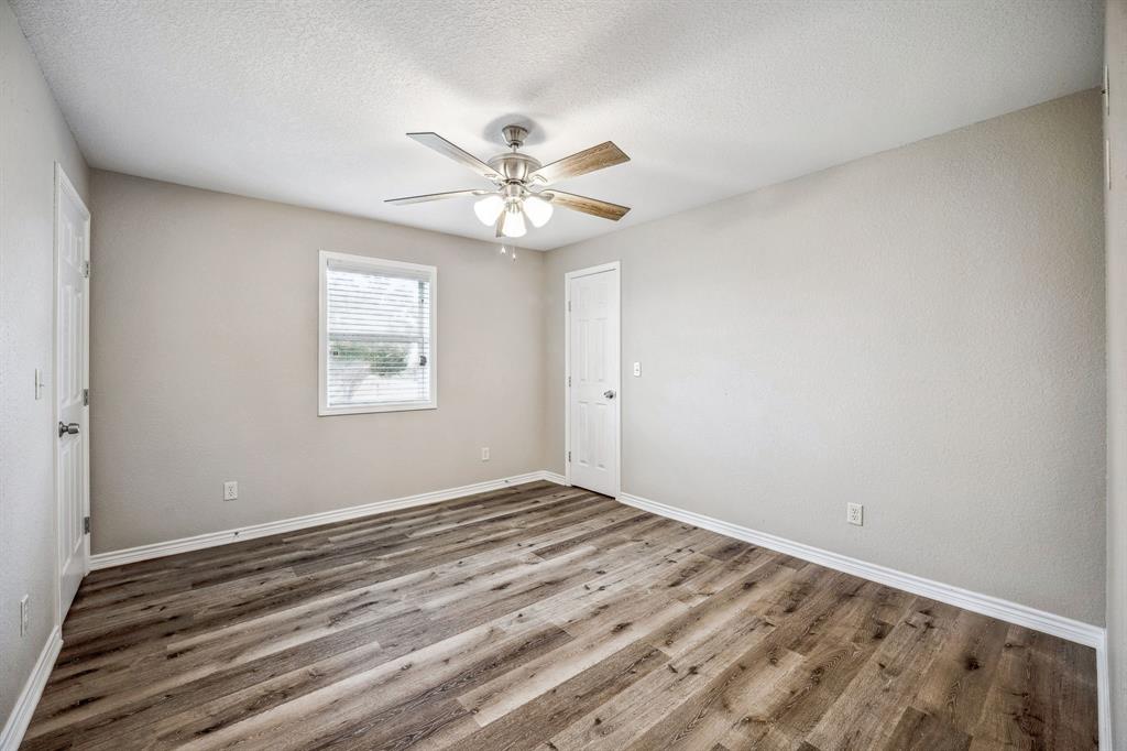 7517 Us Highway 67 Property Photo 17
