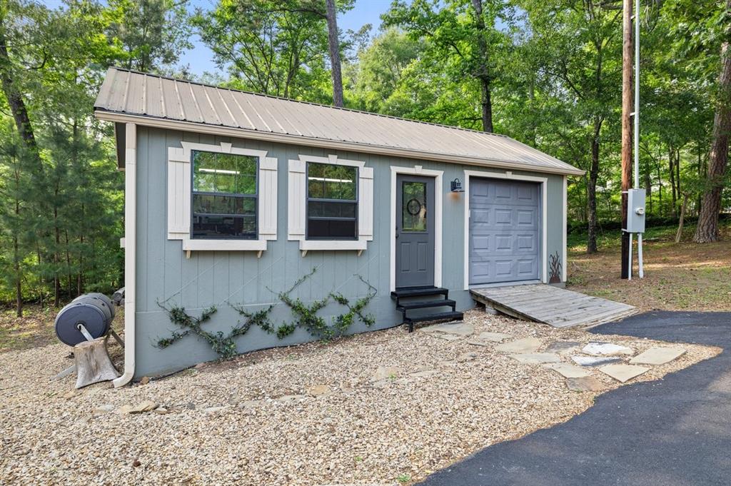 581 Private Road 6665 Property Photo 29