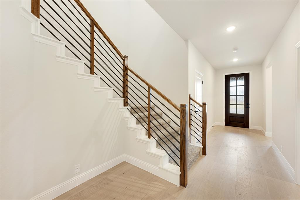 3309 Emerald Trace Drive Property Photo 5
