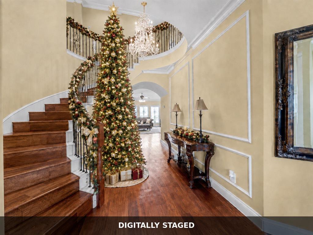 6951 Sea Harbor Drive Property Photo 2