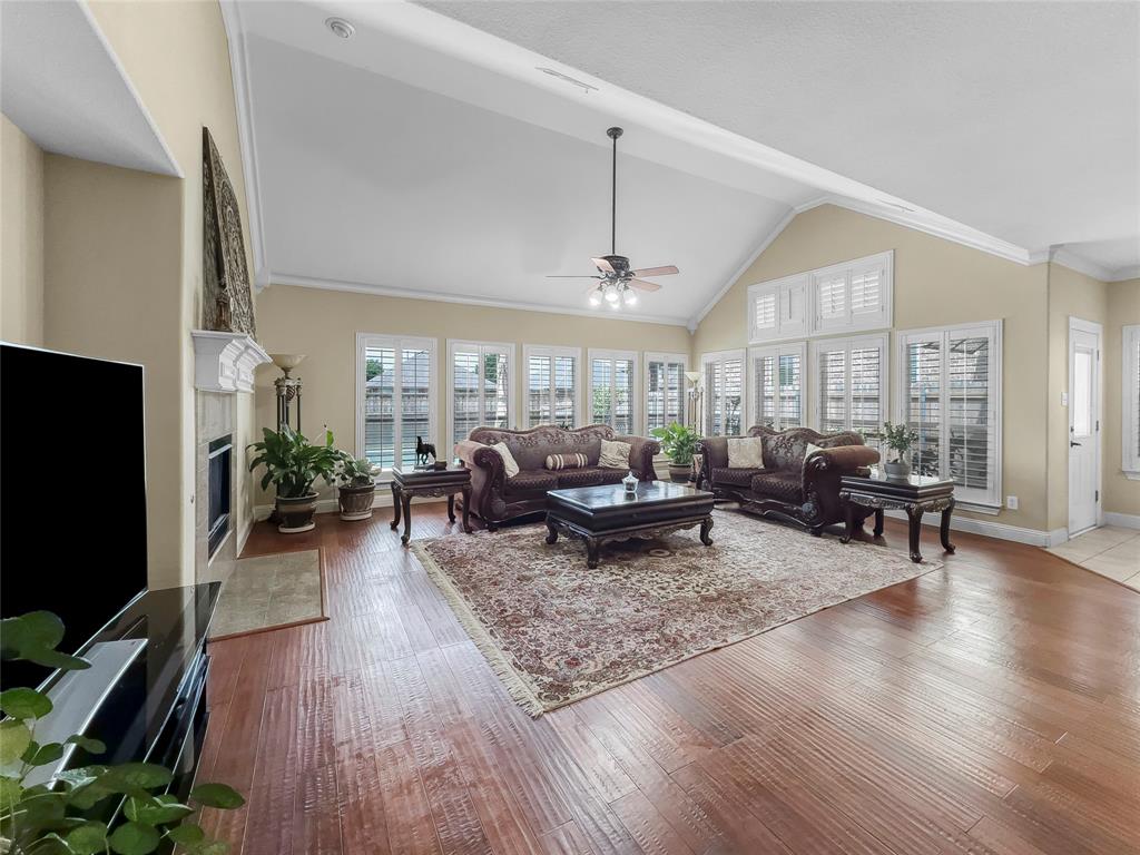 6951 Sea Harbor Drive Property Photo 16