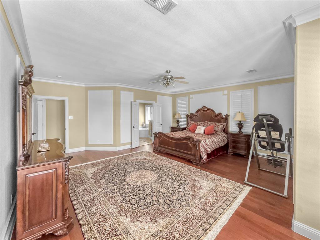 6951 Sea Harbor Drive Property Photo 23