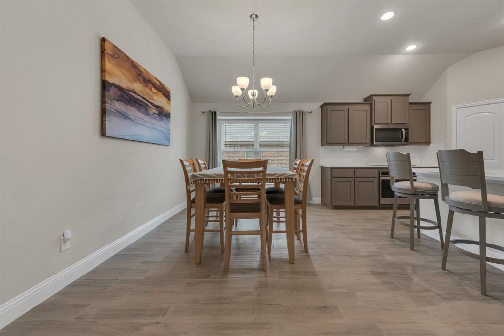 1418 Wagon Wheel Way Property Photo 10